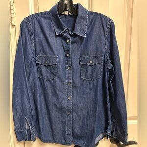 Banana Republic denim shirt excellent condition